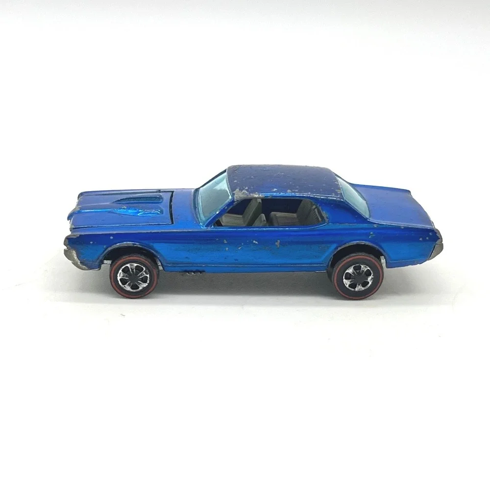 Hot Wheels 1967 Custom Cougar Blue Spectraflame Redline Hong Kong‎